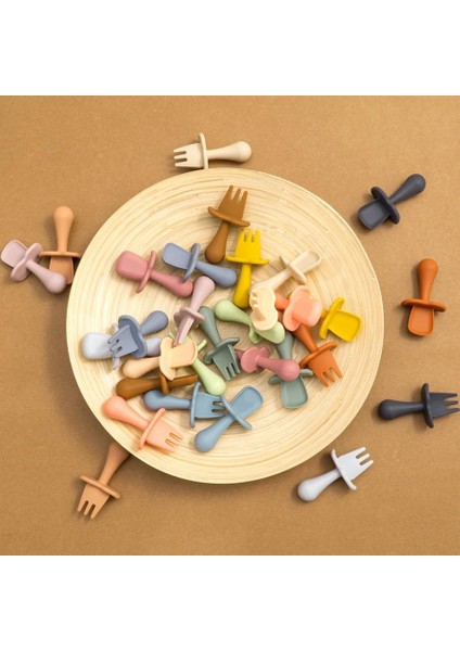 Yeni Besleme Mini Kaşık ve Çatal Bebek Sofra Takımı Eğitimi Uygulamalı Yetenek Çocuk Malzemeleri (Yurt Dışından) modelleri