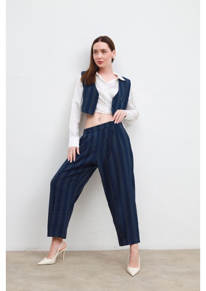 Kalın Çizgili Yelekli Takım Mavi - M