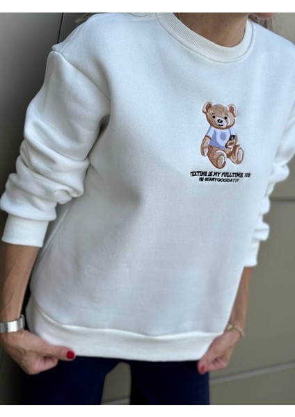 Tedy Işlemeli Ekru Sweatshirt