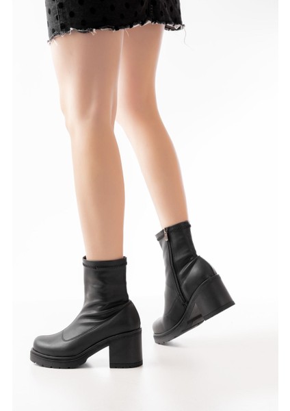 767-3012 Streç Siyah Fermuarlı Günlük Kadın Bot fırsatları