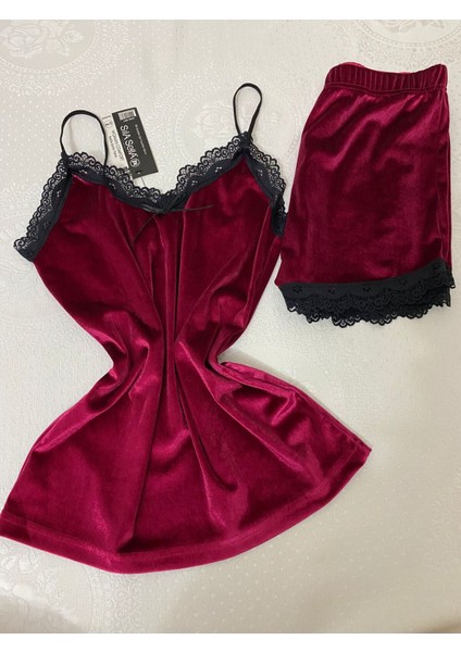 Fuşya Şortlu Kadife Pijama Takımı