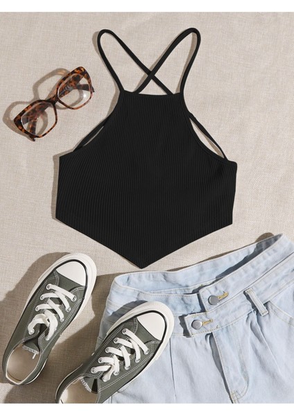 Halter Yaka Sırtı Açık Çapraz Askılı Bağcıklı Siyah Renk Fitilli Crop Top Bluz