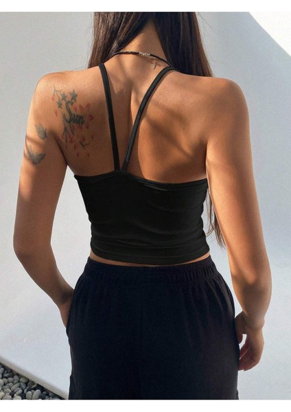 Havuz Yaka Askılı Siyah Renk Fitilli Crop Top Bluz fiyatları