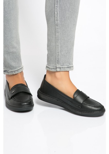 Günlük Ayakkabı 24Y 531