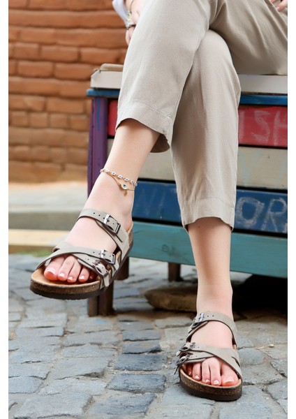 Pekin Deri Mantar Taban Kadın Terlik