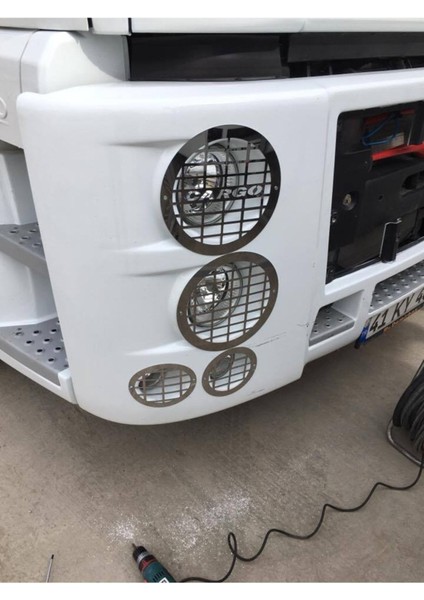 Ford Cargo 1838 Far Krom Takımı Sağ Sol Takım