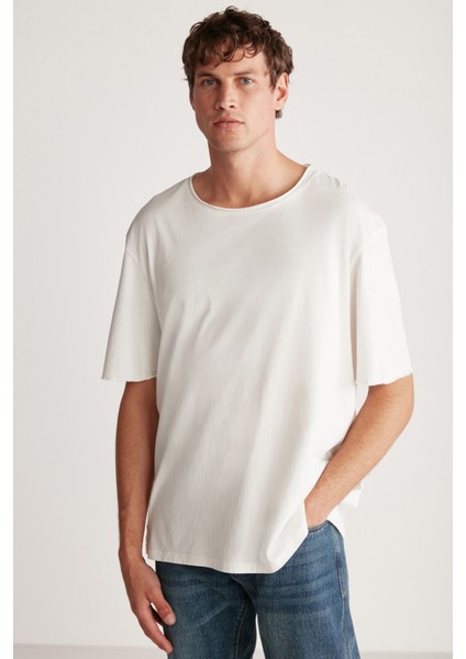 Davınson Erkek Açık Yakalı Oversize Fit %100 Pamuk Beyaz T-Shirt