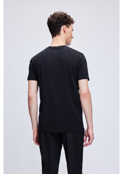 Siyah Regular Fit Bisiklet Yaka Pamuklu Tişört