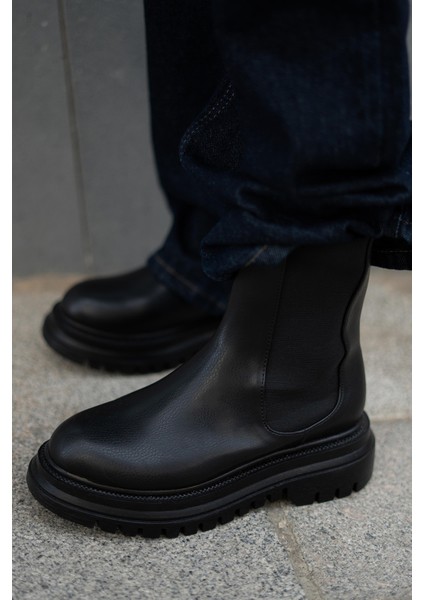 Kadın Kalın Taban Elastik Yan Bantlı Günlük Bot Bekira Siyah