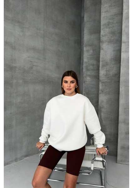 Kadın Ekru Bisiklet Yaka Pamuklu Sweat NBG031 modelleri