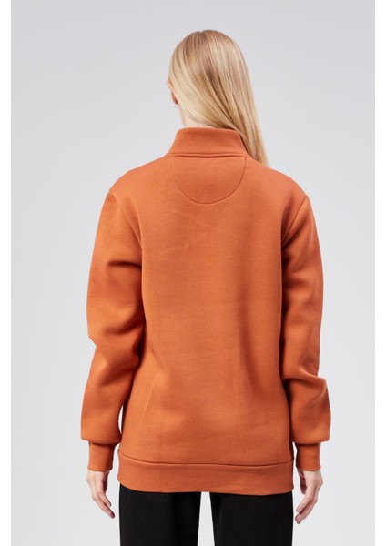 Dik Yaka Kadın Ekru Slim Fit Sweatshirt 24FWW64075