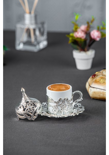 Porselenli Motif Kahve Fincanı (358)