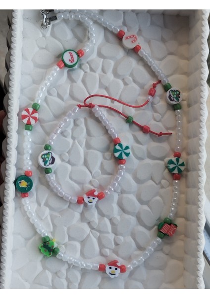 Yılbaşı Figürlü Beyaz Kumboncuk Çocuk Bileklik Kolye