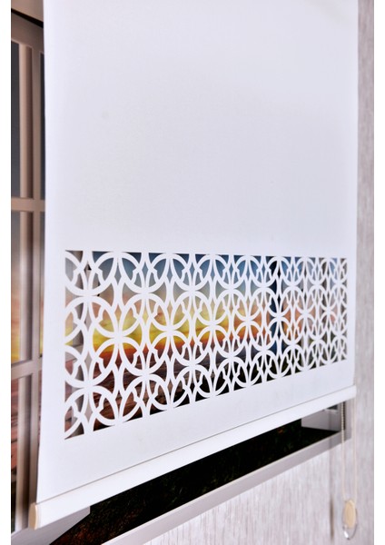 Ekru Dairesel Lazer Kesim Modern Stor Güneşlik Perde modelleri