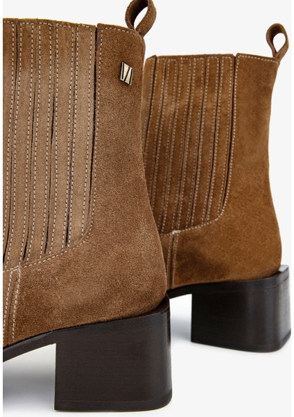 Kadın Deri Tütün Süet Casual Bot 35 5601 Bn Bot SK24-25 Tutun Suet fırsatları