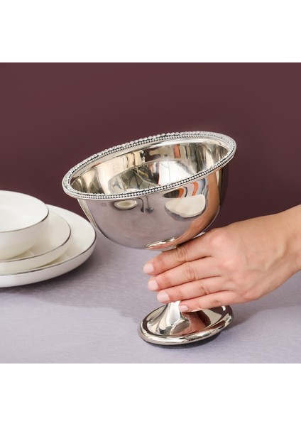 Karaca Majesty Ayaklı Dekoratif Kase 17 x 17 cm modelleri