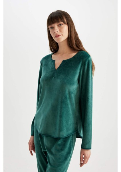 Pijama Takımı V Yaka Velur Uzun Kollu Üst Beli Lastikli Alt-Fall in Love A3356AX24AU fırsatları