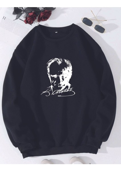 10 Kasım Atatürk Baskılı Bisiklet Yaka Oversize Siyah Beyaz Sweatshirt