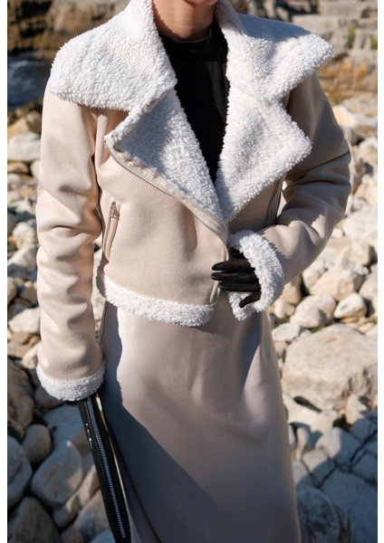Peluş Kaplama Süet Crop Kaban