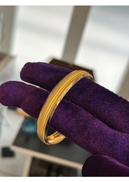 17 gr (Gram) Kalemli Trabzon Yatırımlık Işçiliksiz Şarnel Bilezik 22 Ayar Altın