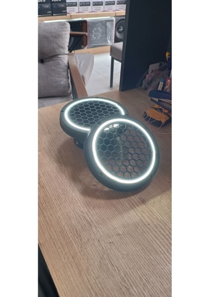 16CM Beyaz Neon Işıklı Hoparlör ve Midrange Kapağı 1takım (2ADET) Vidalanabilir modelleri