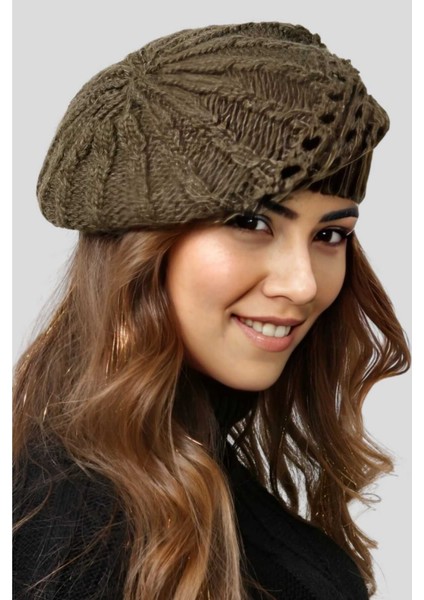 Kadın Tek Kat Örgü Ressam Bere fiyatları