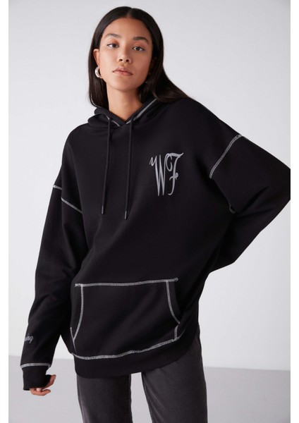 Pıa Relaxed Oversize Fit Siyah Sweatshirt modelleri