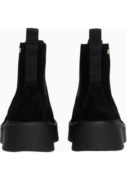 Minimal Suede Chelsea Low Boot