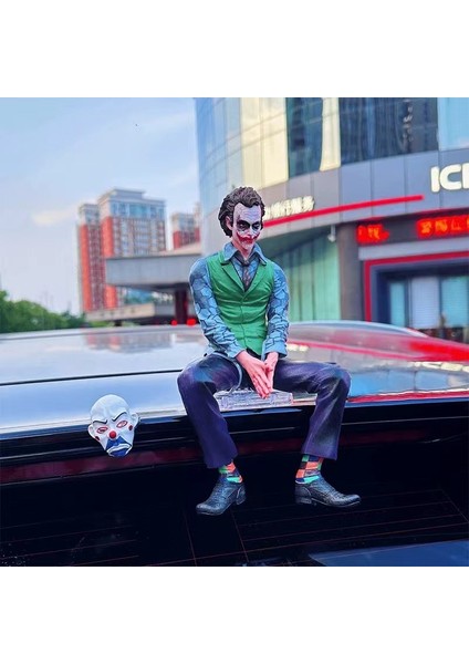 Soma Yahoo Amerikan Çizgi Roman Joker Heath Ledger Dc Suicide Squad Joker Oturan Şekilli Kalıp Araba Çatı Dekorasyonu Arka Süsler (Yurt Dışından)