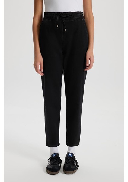 Kadın Marla Black Yüksek Bel Slouchy Jogger Pantolon fiyatları