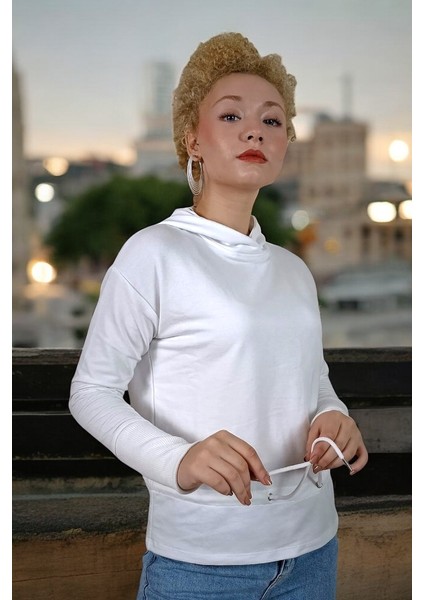 Belden Büzgü Detayli Kapşonlu Sweatshirt fırsatları