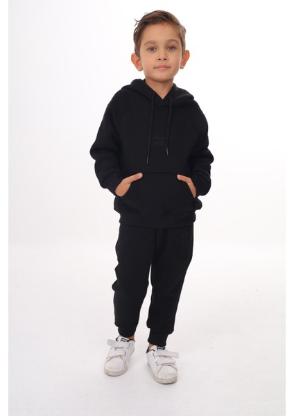 Erkek Çocuk Nakışlı Eşofman Takım