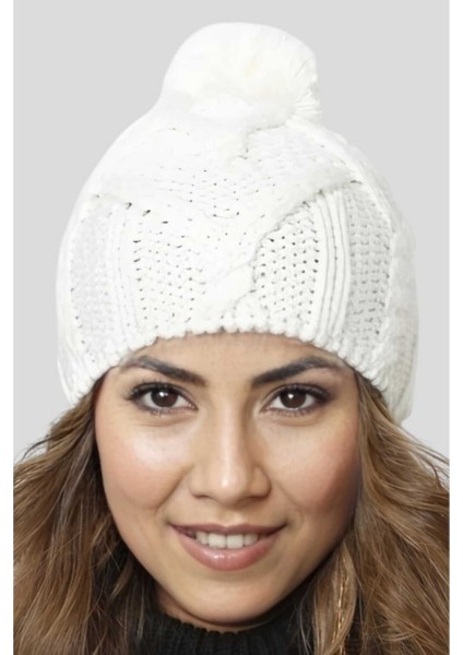 Kadın Kışlık Ponponlu Örgü Bere