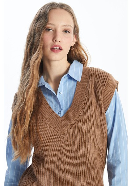 Lcw Vision Kadın V Yaka Düz Triko Süveter fiyatları