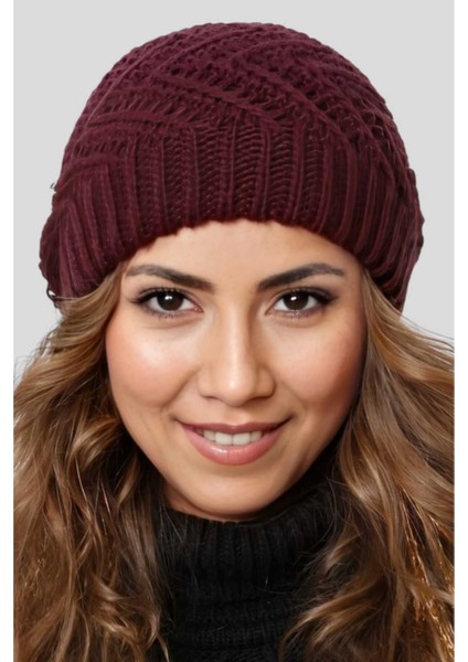 Kadın Yumuşak Dokulu Astarlı Triko Örgü Bere fırsatları