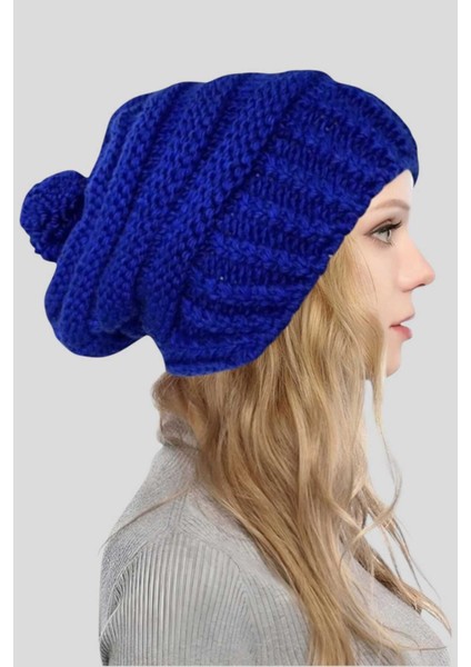 Kadın Ponponlu Kalın Örgü Bere modelleri