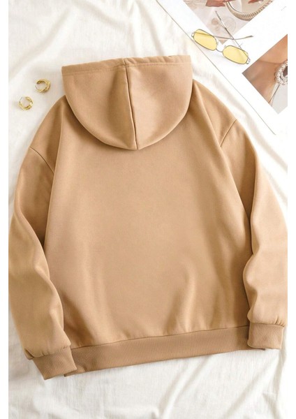 Silüet Baskılı Oversize Sweatshirt fiyatları