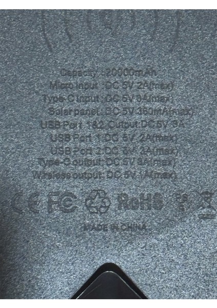 Güneş Enerjili Wireless Özellikli 20000 Mah Solar Powerbank - 2+1 Çıkışlı