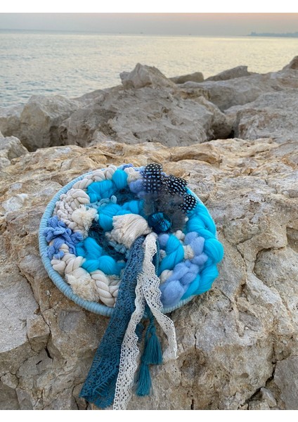 Gökyüzü Makrome Dekoratif Etnik Kuş Tüyü Detaylı Boncuk Püsküllü Duvar Süsü fiyatları