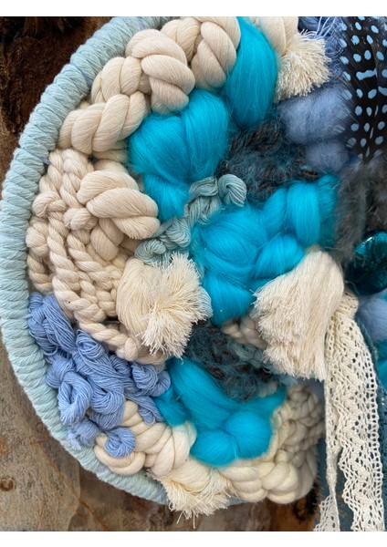 Gökyüzü Makrome Dekoratif Etnik Kuş Tüyü Detaylı Boncuk Püsküllü Duvar Süsü indirimleri