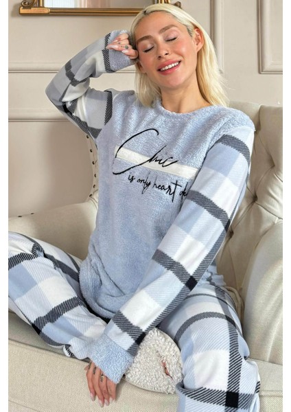 Deep Chic Desenli Kadın Peluş Pijama Takımı