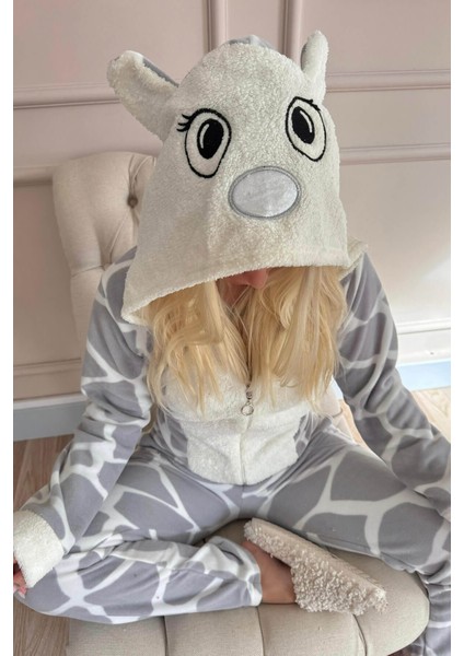 Gri Dalmaçyalı Desenli Polar Peluş Tulum Kadın Pijama