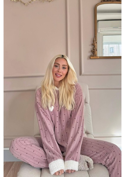 Kahve Heart Magic Desenli Kapşonlu Peluş Polar Pijama modelleri