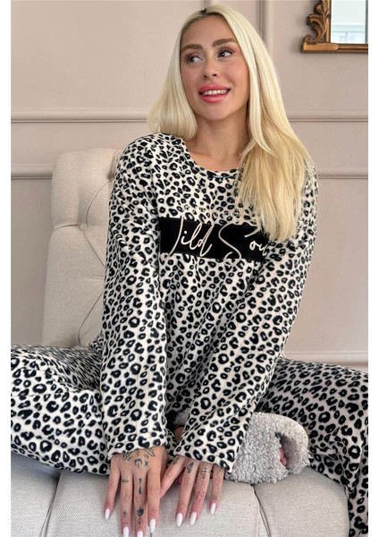 Kahverengi Wild Soul Desenli Peluş Polar Pijama Takımı