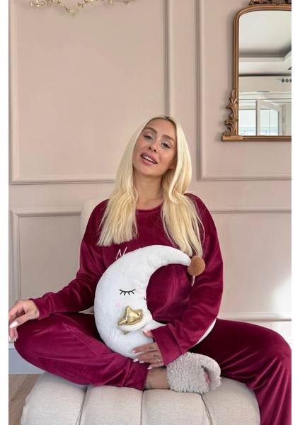 Bordo Vibes Desenli Exclusive Kadife Kadın Pijama Takımı indirimleri