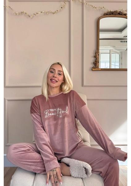 Pembe Beautiful Desenli Exclusive Kadife Kadın Pijama Takımı