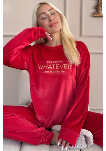 Kırmızı Whatever Desenli Exclusive Kadife Kadın Pijama Takımı