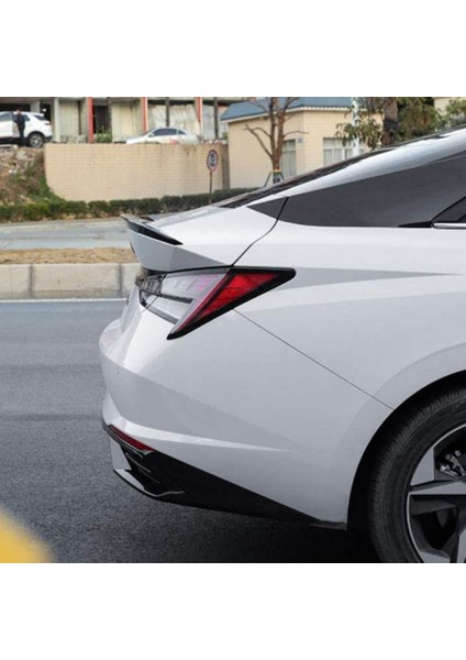 Hyundai Elantra Bagaj Üstü Spoiler Piano Black 2021 Sonrası