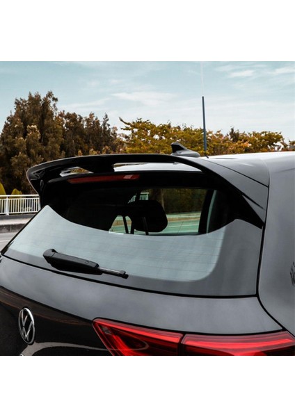 Volkswagen Golf 8 R Spoiler Piano Black 2020-2021 modelleri