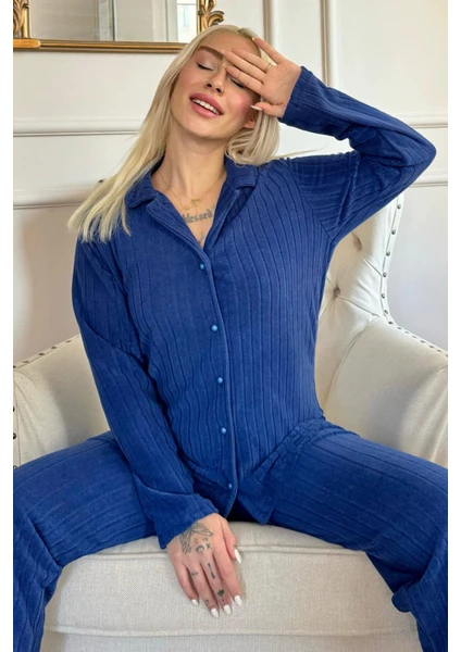 Pijama Evi  Lacivert Düz Önden Düğmeli Peluş Polar Pijama Takımı